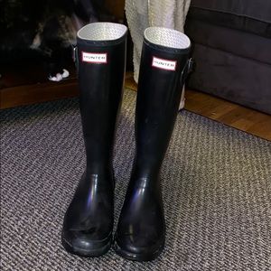 Black Hunter tall rain boots